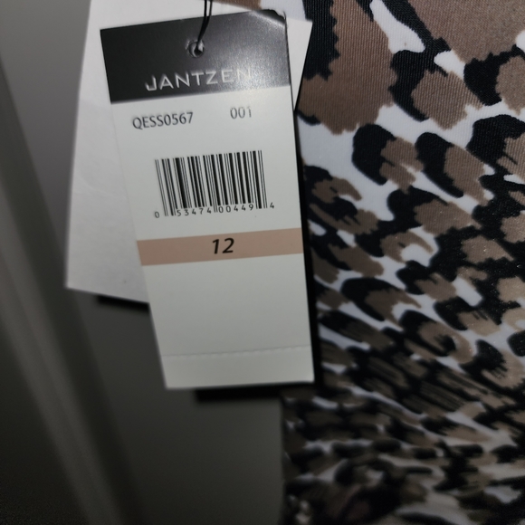 Ladies Swimsuit - Picture 2 of 5